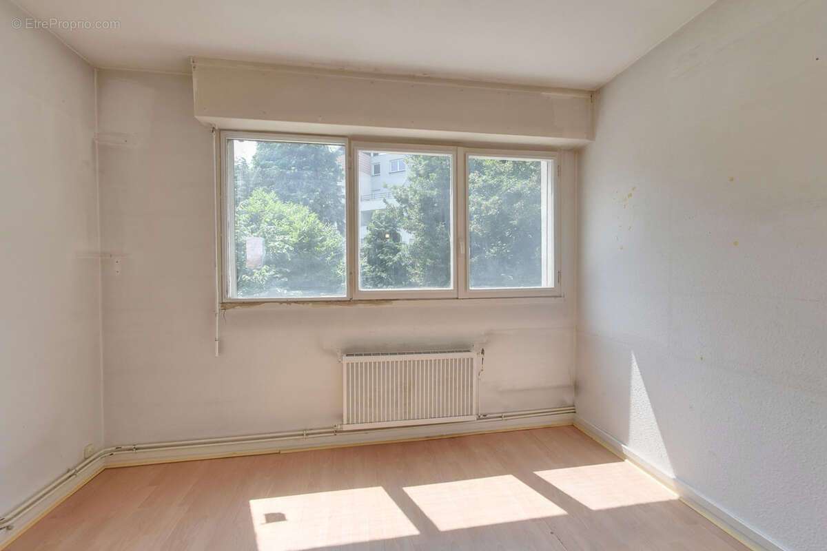 Maison à ECHIROLLES