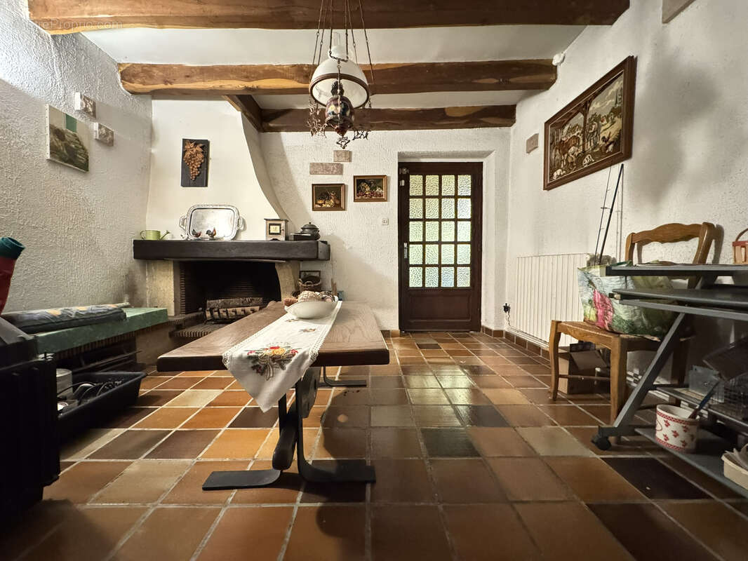 Maison à LA LANTERNE-ET-LES-ARMONTS