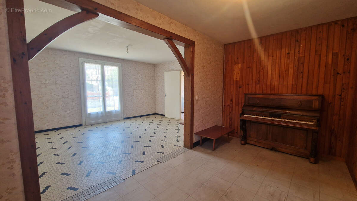 Langon proche gare - maison 4 chambres - terrain 980 m2 - photo 5