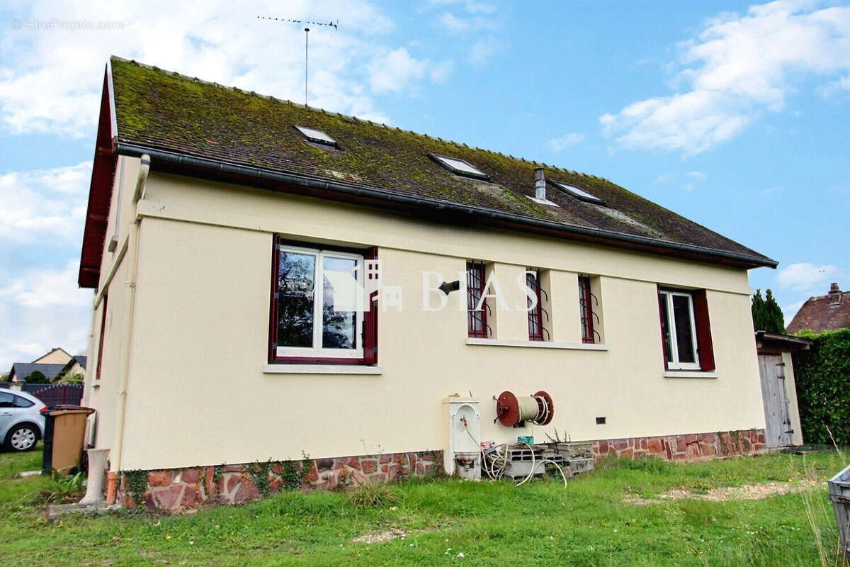 Maison à ANNEVILLE-AMBOURVILLE