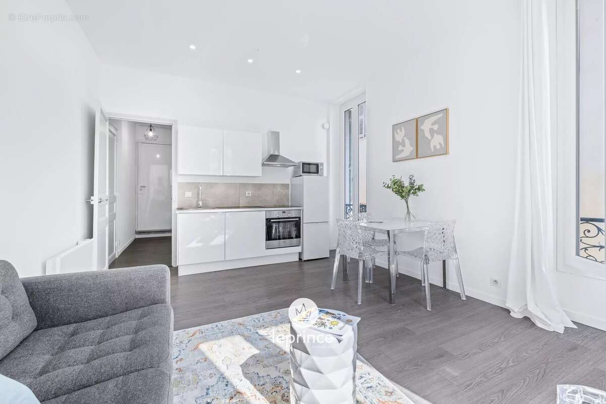 Appartement à NICE