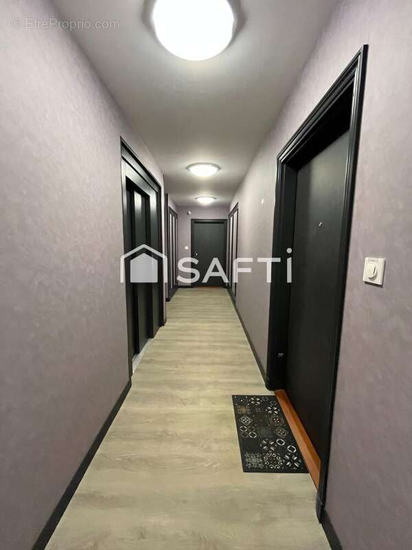 Photo 9 - Appartement à MENNECY