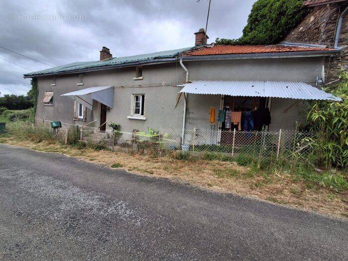 Maison à CHATEAUNEUF-LA-FORET