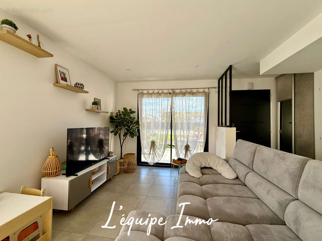 Maison contemporaine T5 de 120m2 sur 467m2 - photo 3