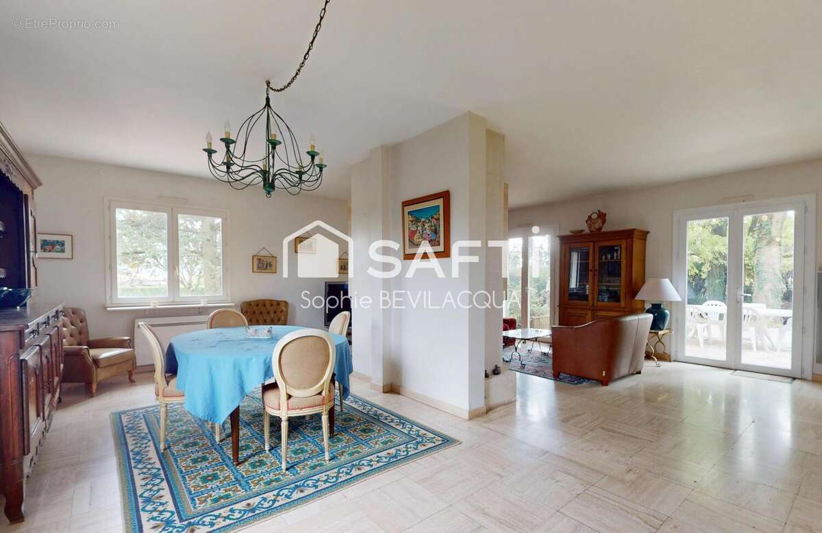 Photo 8 - Maison à FONTAINES-SAINT-MARTIN