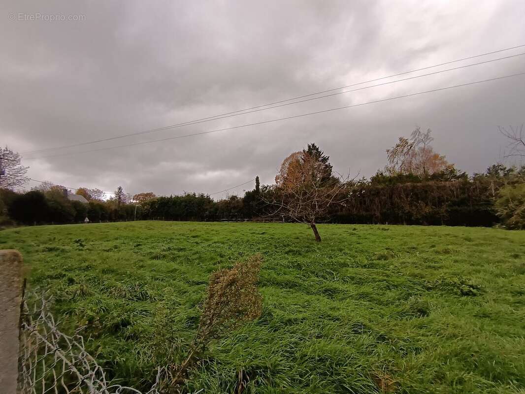 Maison à PERCY-EN-AUGE