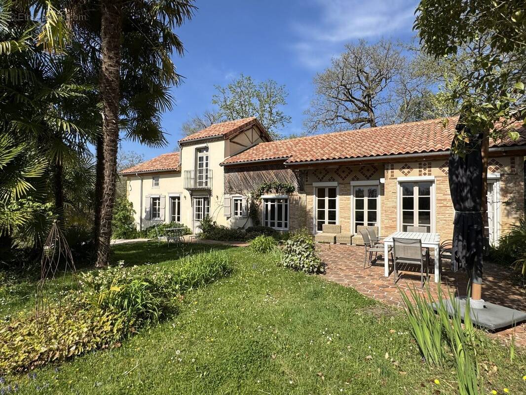 Maison à MARCIAC