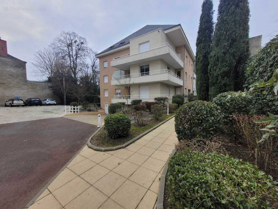 Appartement à SABLE-SUR-SARTHE