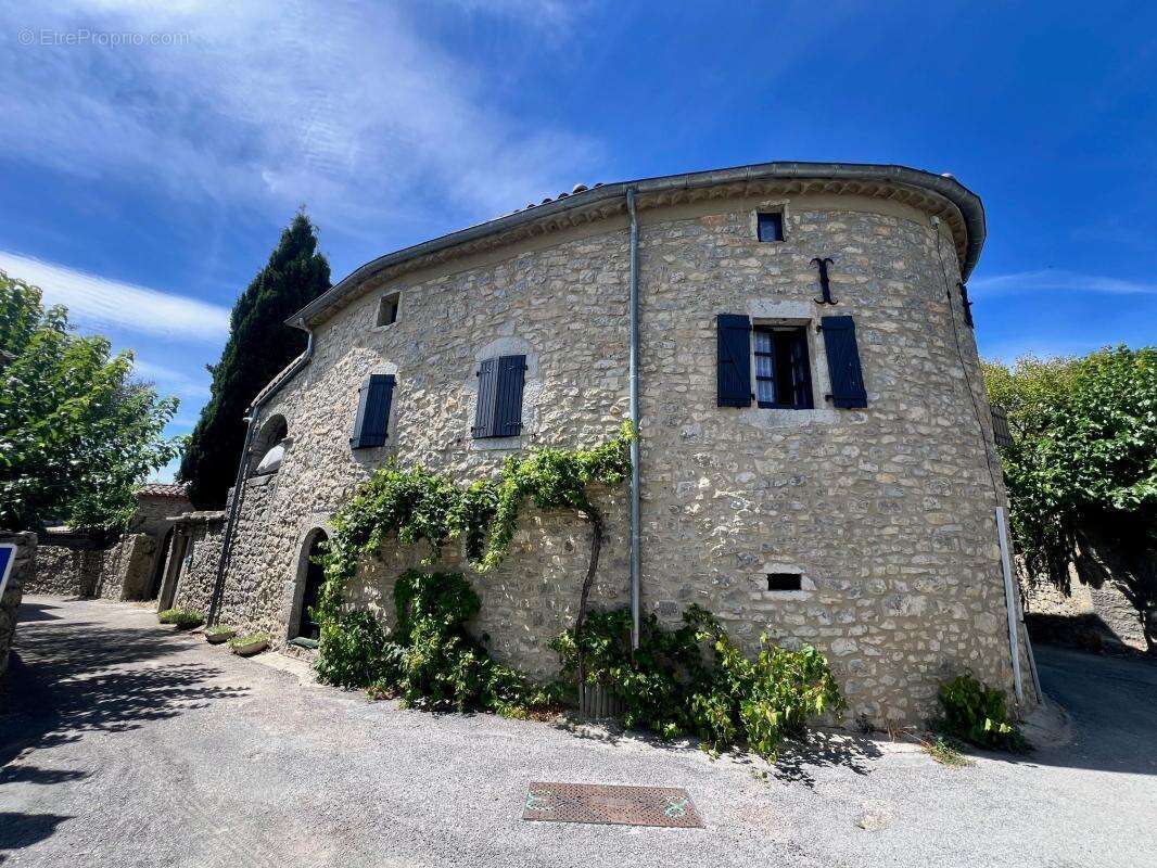 Maison à SAINT-ANDRE-DE-CRUZIERES