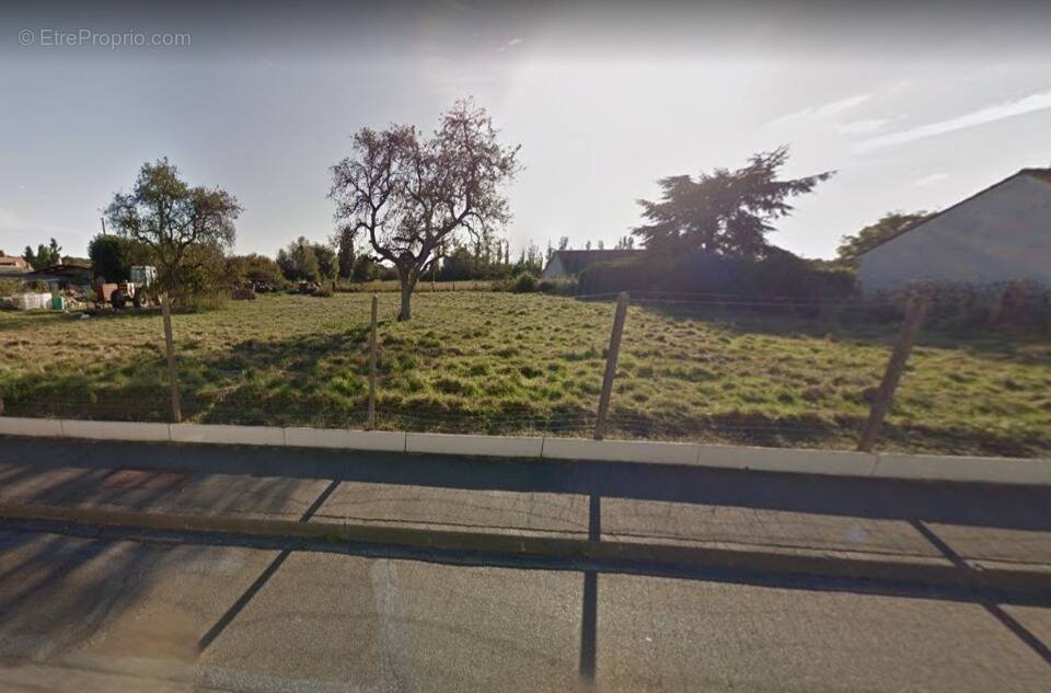 Terrain à SAINT-ARNOULT-EN-YVELINES