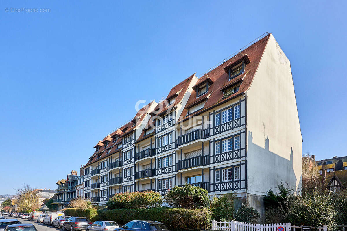 Appartement à DEAUVILLE