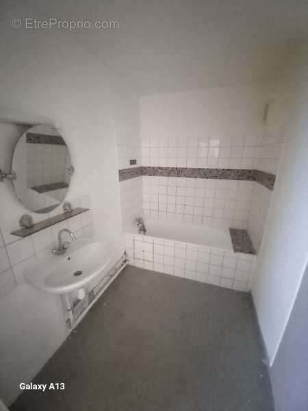 Appartement 80 m² à Audincourt  - photo 6