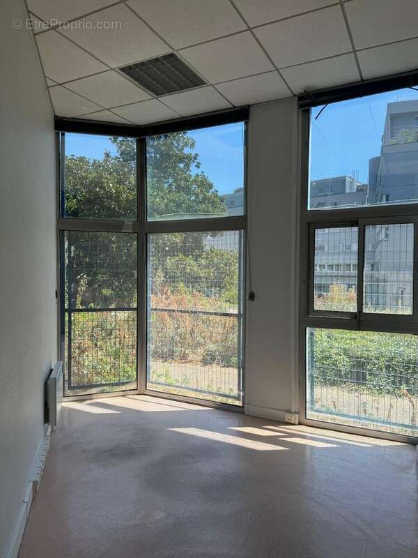 Commerce à GENTILLY