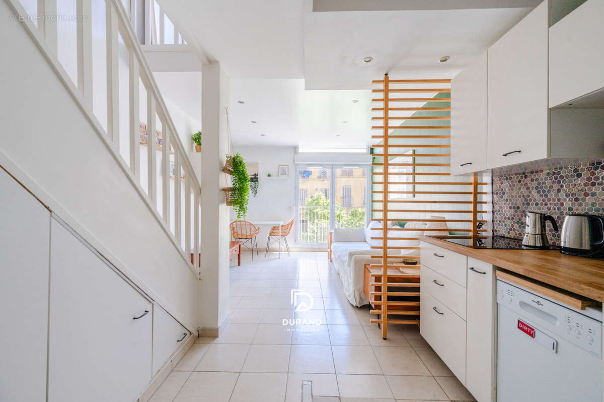 Appartement - duplex plein de charme - t2 - m5 les docks - joiette - marseille 13002 - photo 2