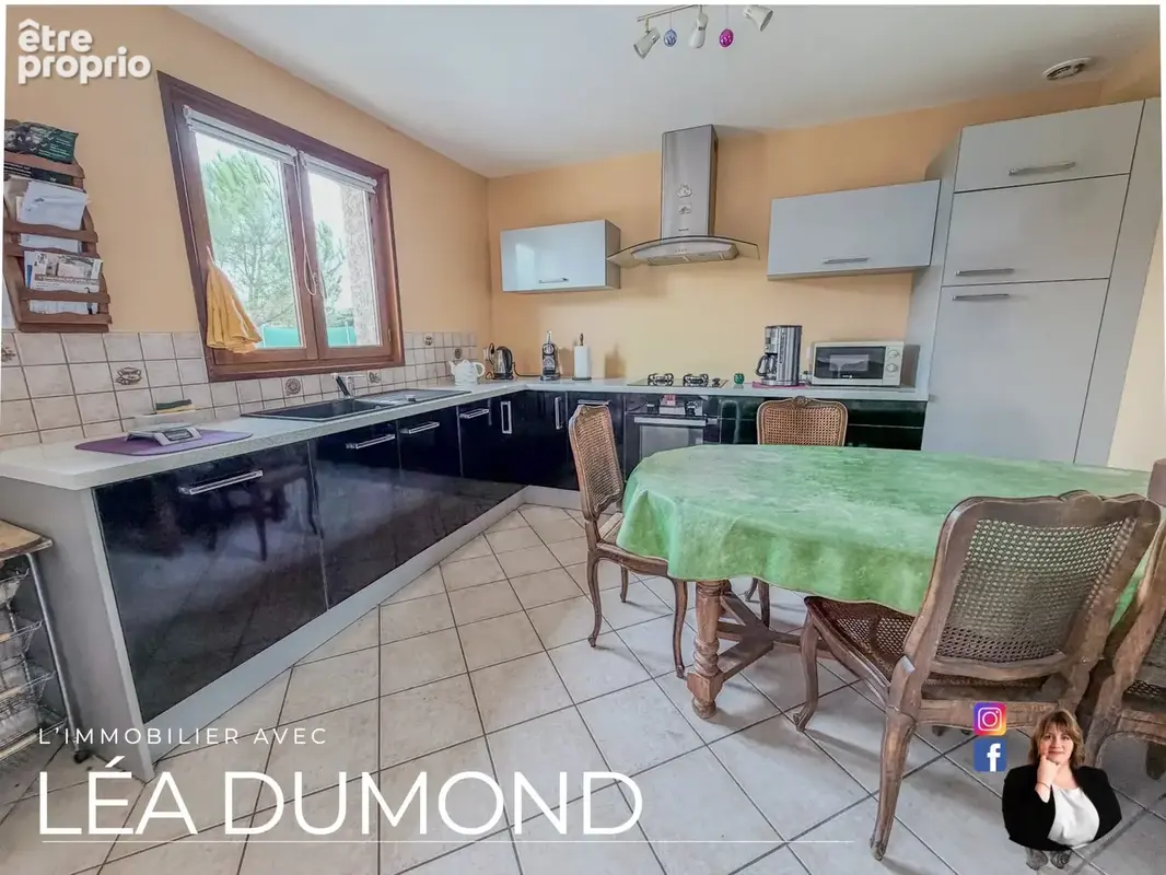 Maison 5 pièces 99 m² à vendre à Saint-Romain-Le-Puy (42610) - photo 8