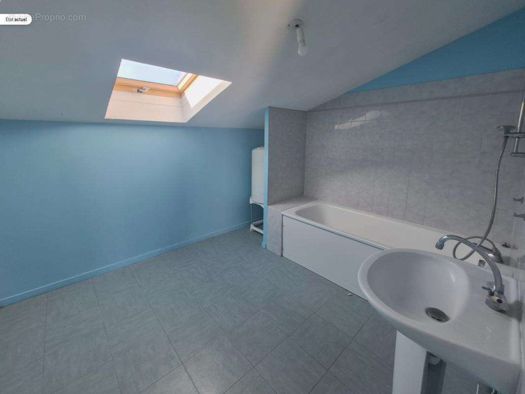 Appartement à VILLEFONTAINE