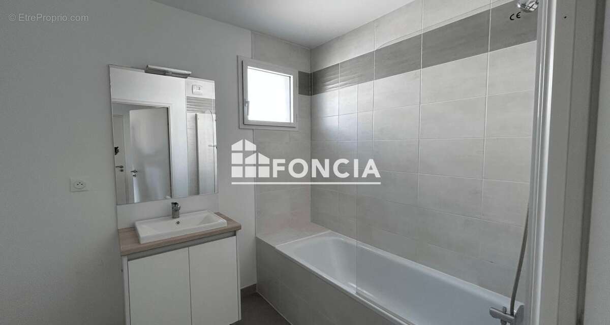 Appartement à MARSEILLE-12E