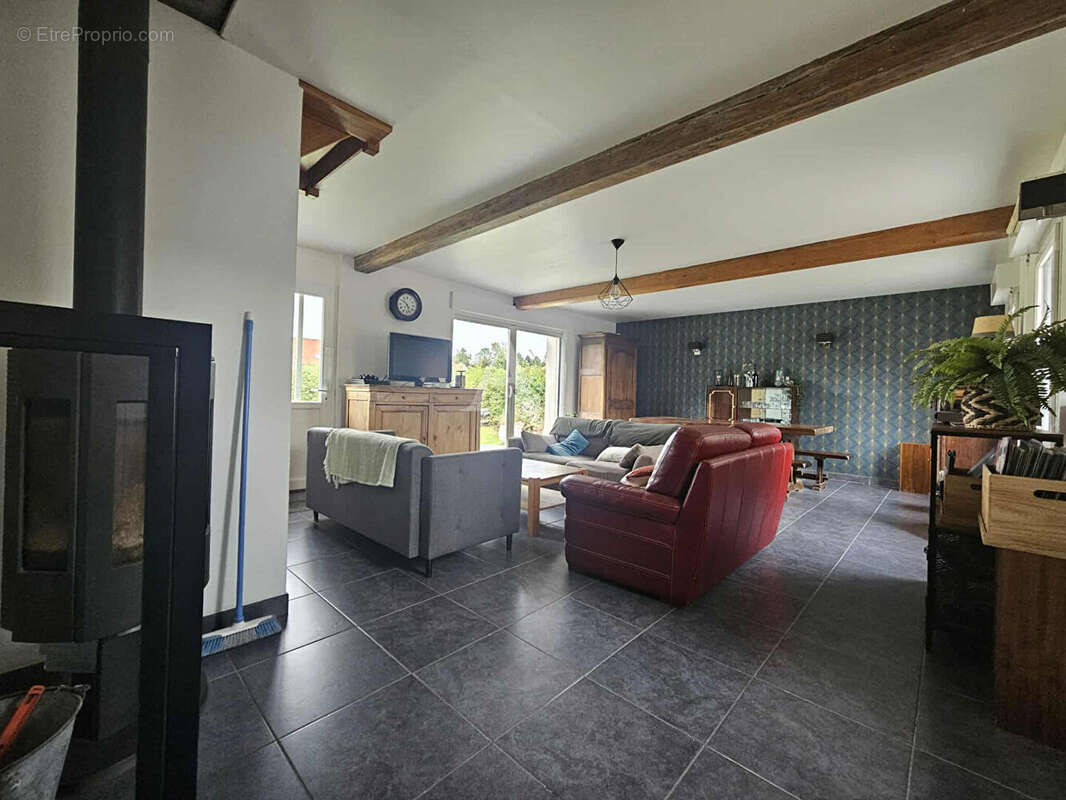 Maison à FOREST-L'ABBAYE