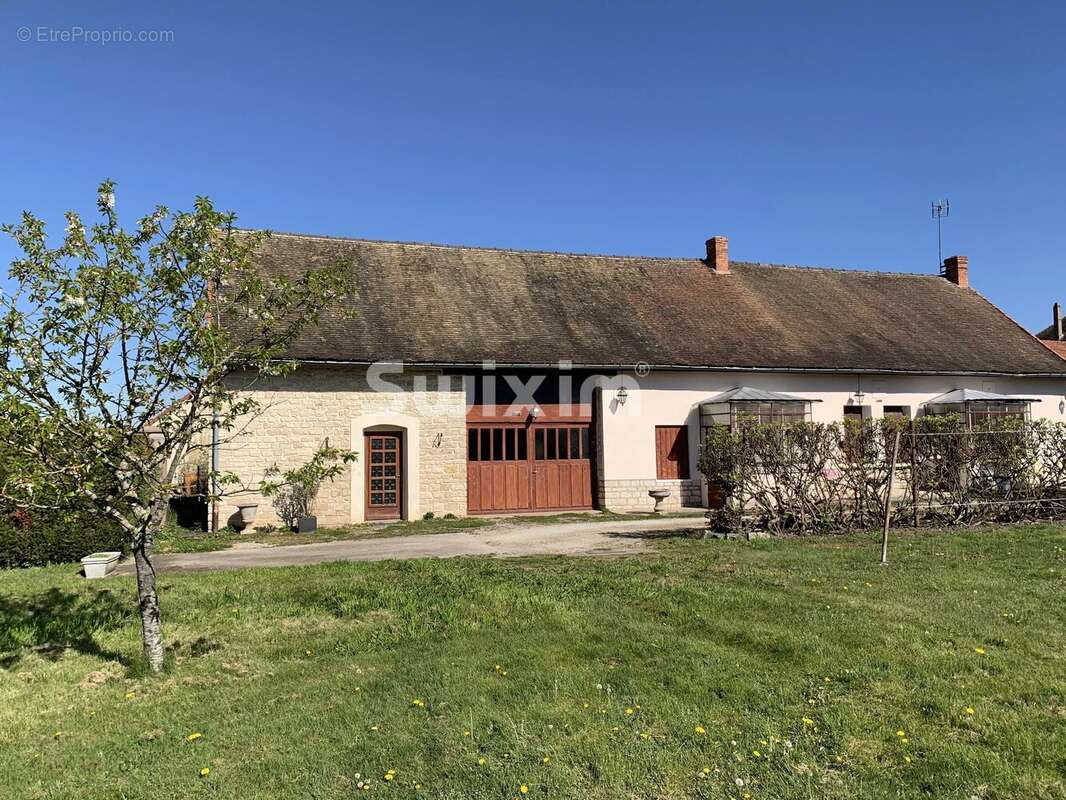 Maison à EPERVANS