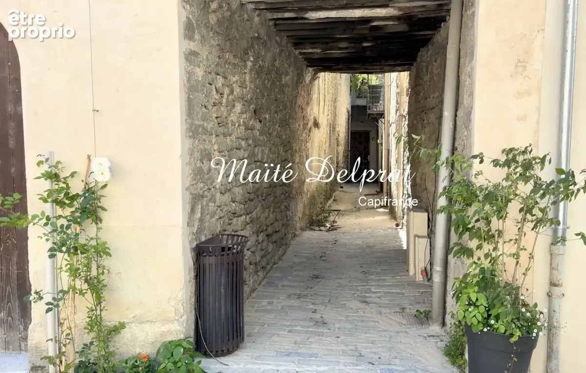 Maison à MALAUCENE