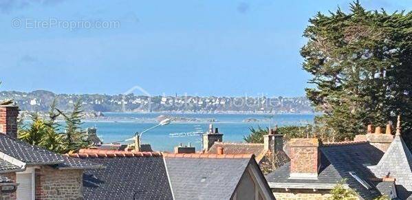 Appartement à LANCIEUX