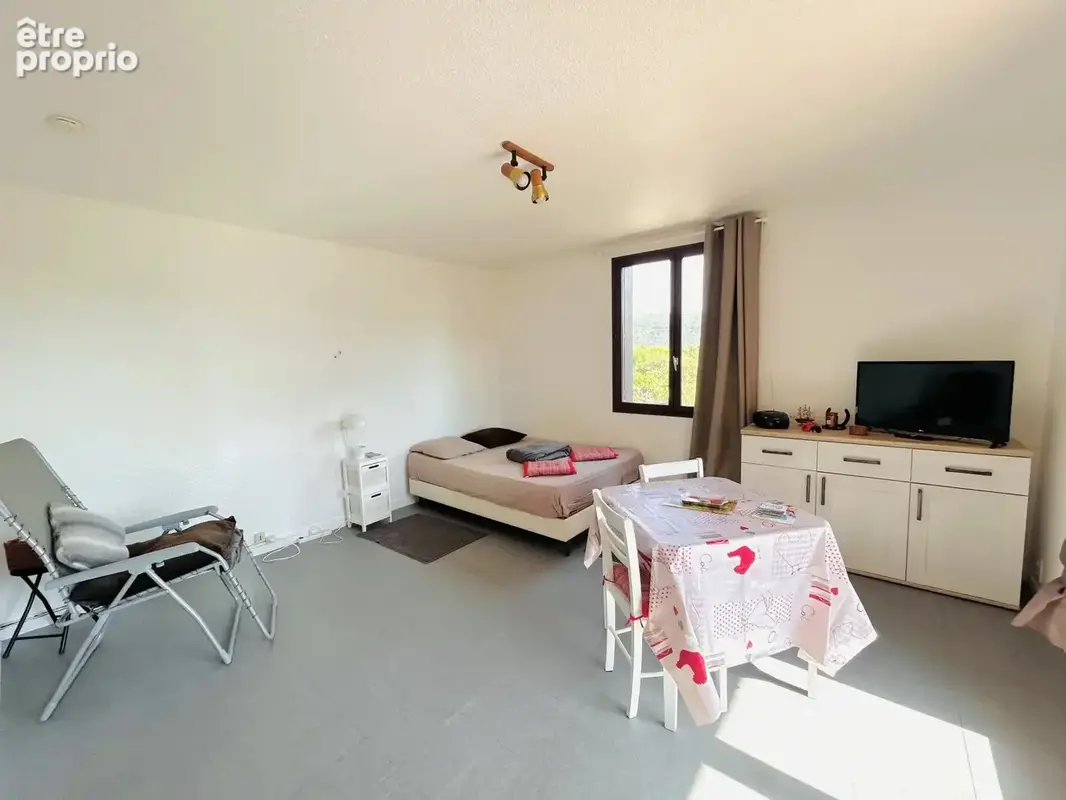 Appartement 1 pièce 32 m² à vendre à Greoux-Les-Bains (04800) - photo 3