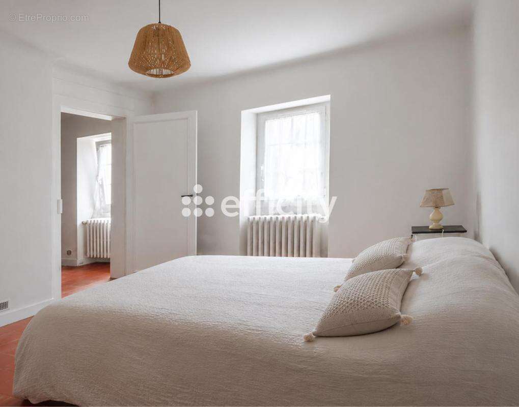 Maison 163 m² à Hinx  - photo 5