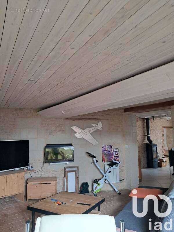 Maison 120 m² à Brion-Pres-Thouet  - photo 8