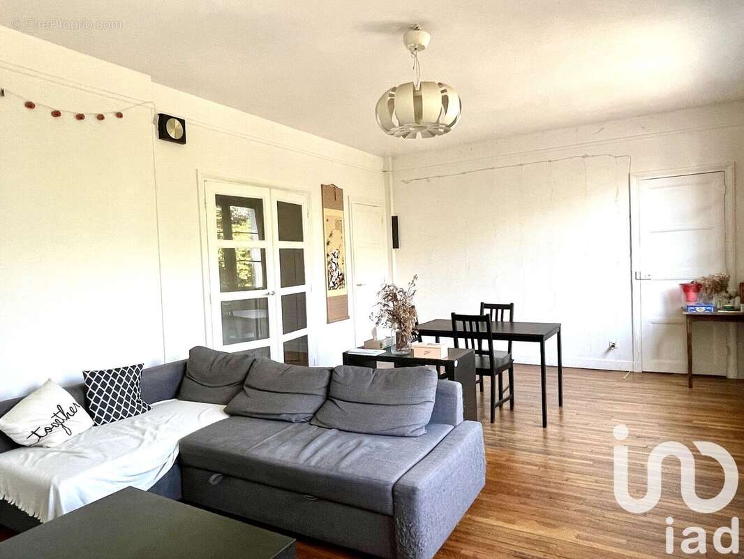 Photo 3 - Appartement à ISSY-LES-MOULINEAUX