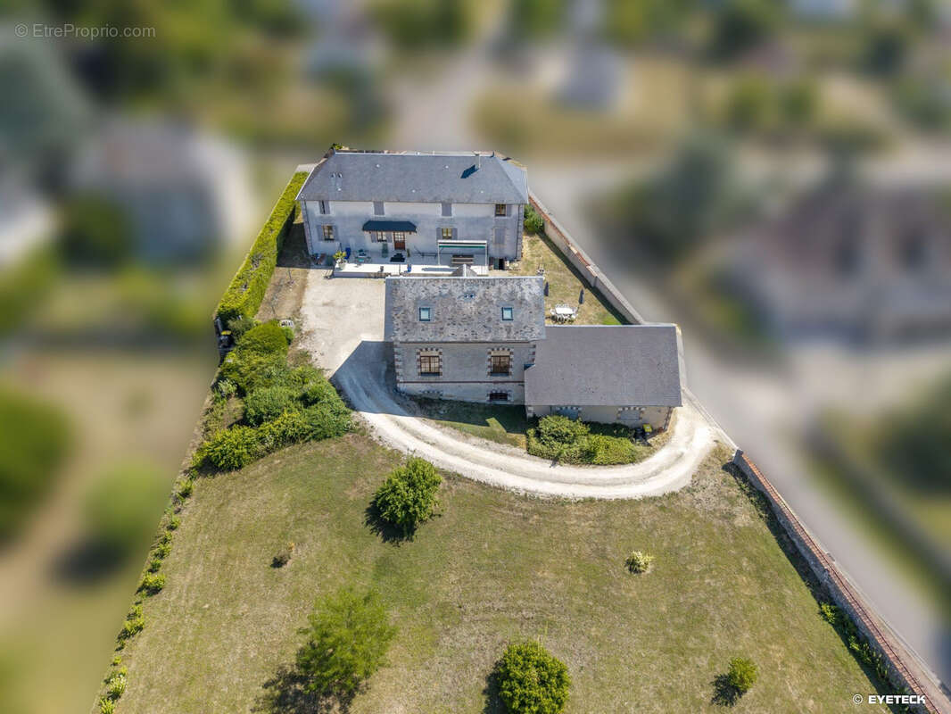 Maison à MENETOU-SALON