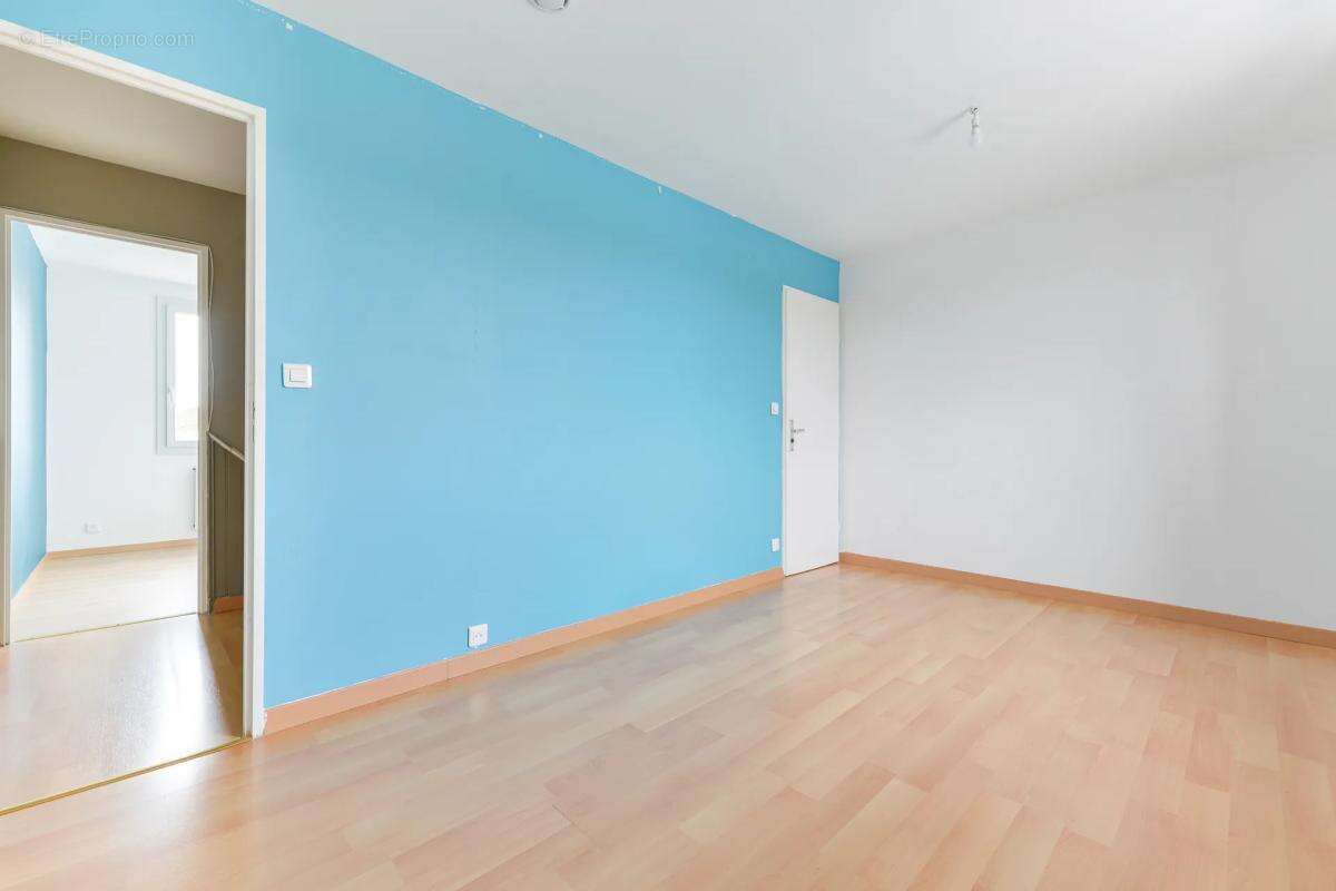 Maison à SAINT-SEBASTIEN-SUR-LOIRE