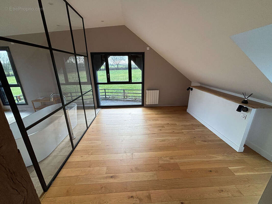 Maison à CHATEAU-GONTIER