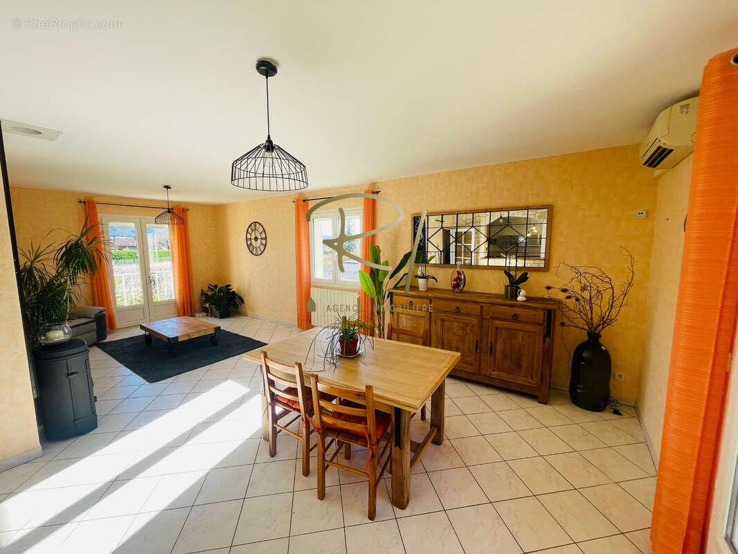 Maison à SAINT-SERNIN