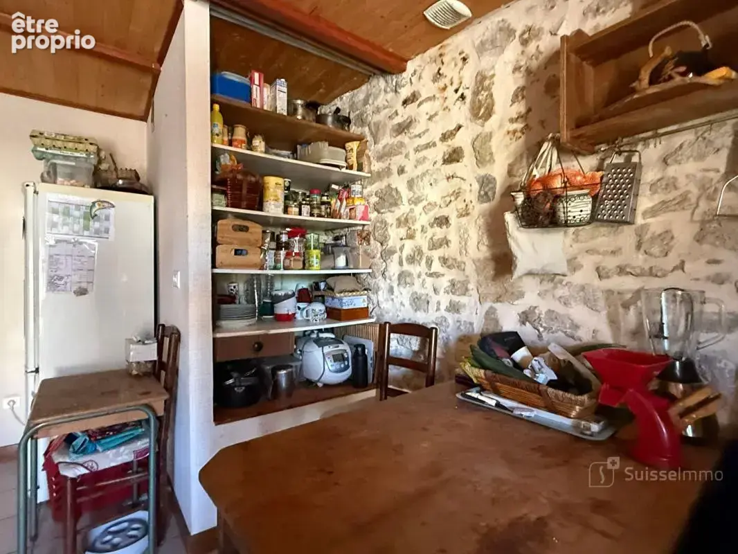 Maison de village Oyonnax 3 pièce(s) 98 m2 et dépendances - photo 6