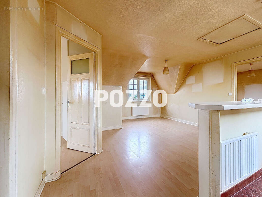 Maison à AGON-COUTAINVILLE