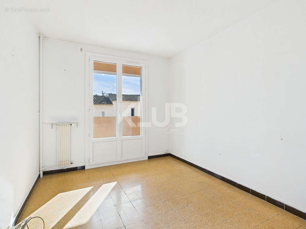 Appartement à SALON-DE-PROVENCE
