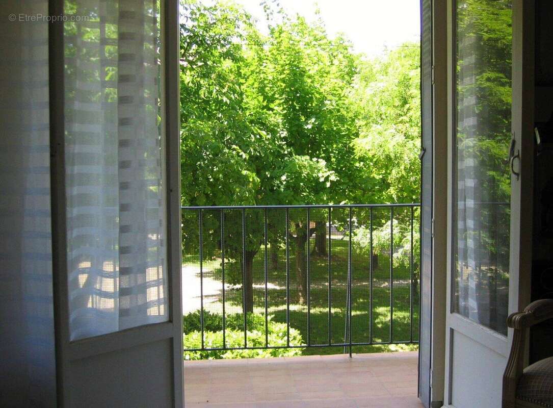 Appartement à PERTUIS