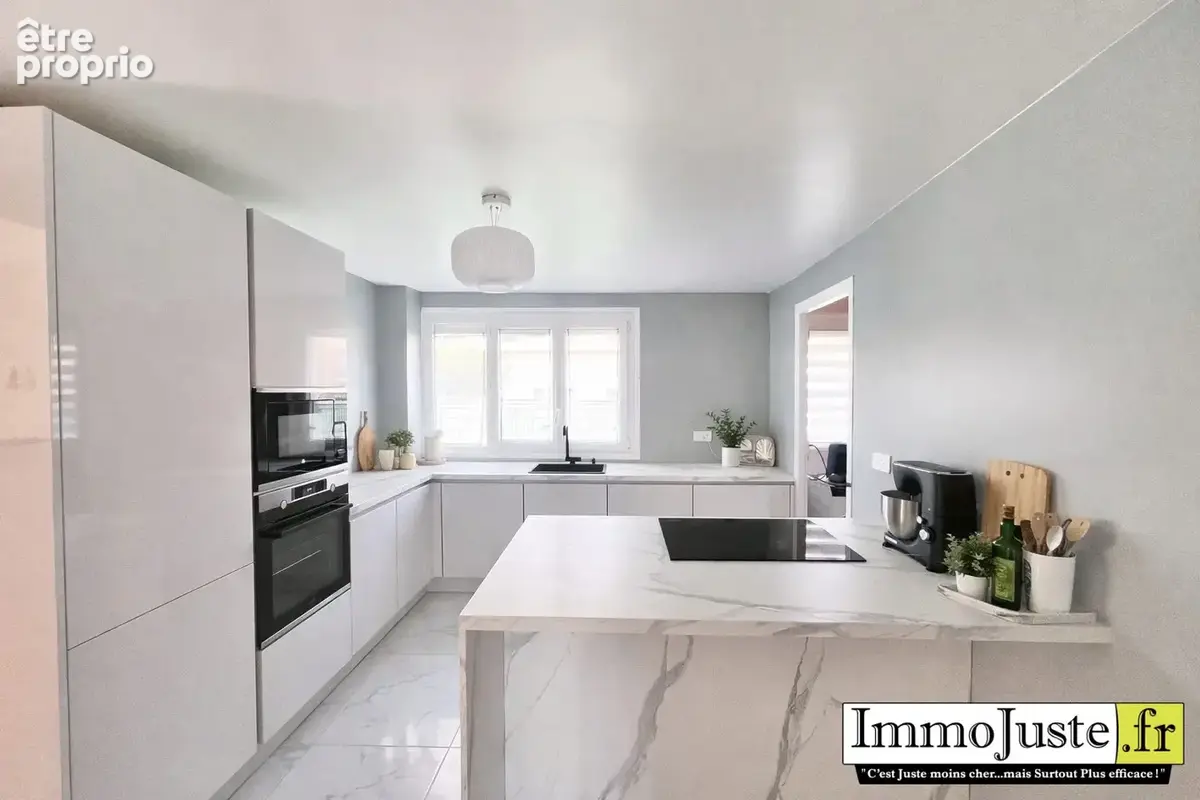 Maison 6 pièces 147 m² à vendre à Maurepas (78310) - photo 4