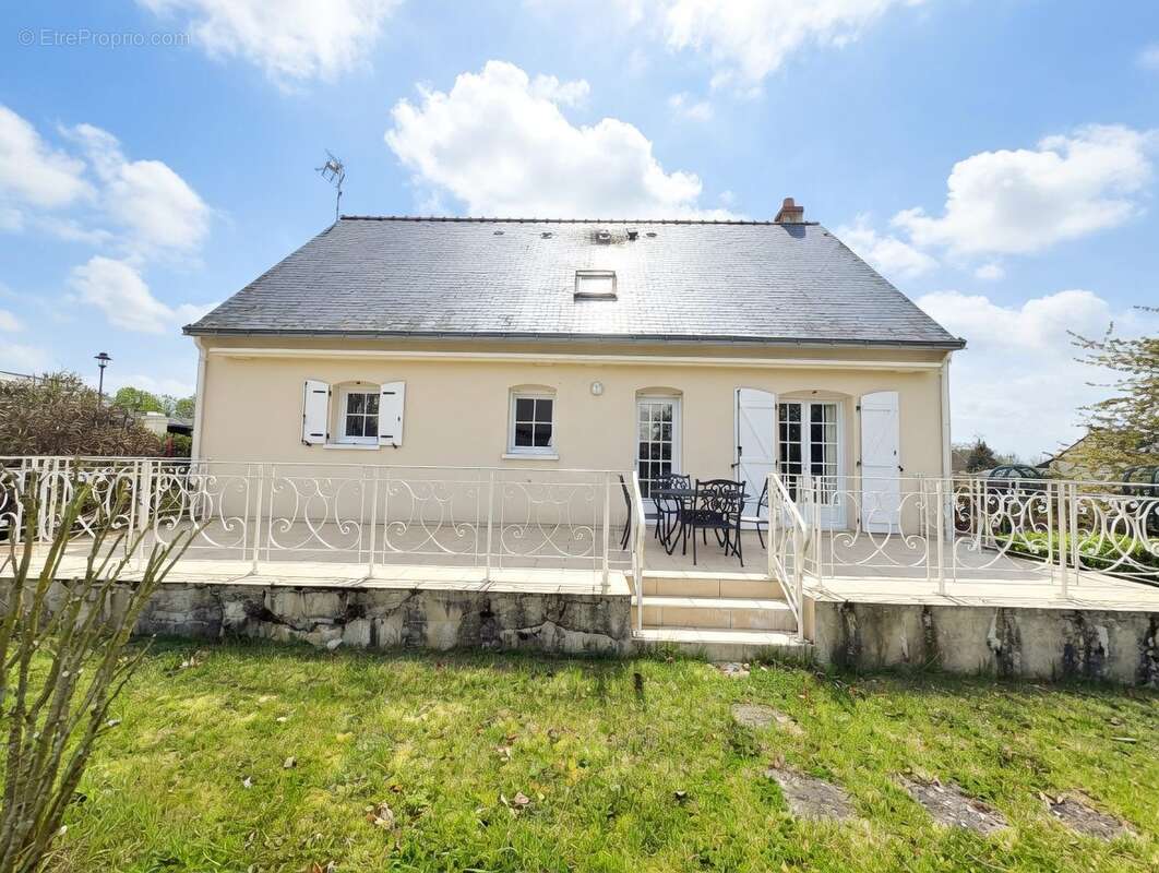 Maison à VARRAINS