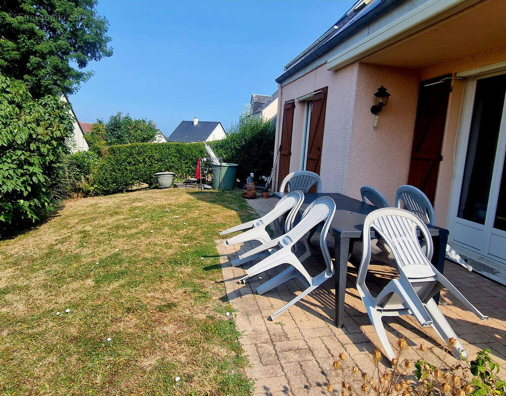 Maison 5pp au calme avec garage et jardin - photo 2