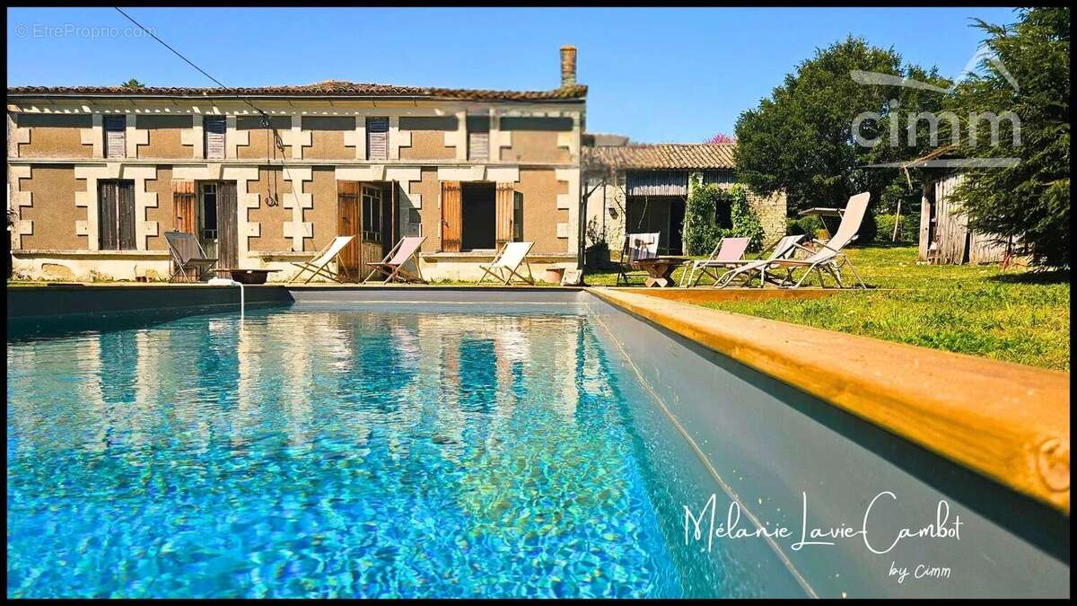Maison à MIRAMBEAU