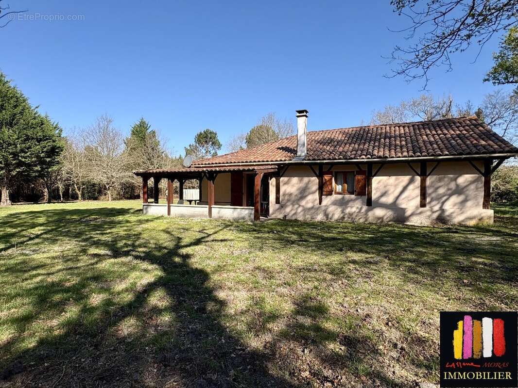Maison à ONESSE-ET-LAHARIE