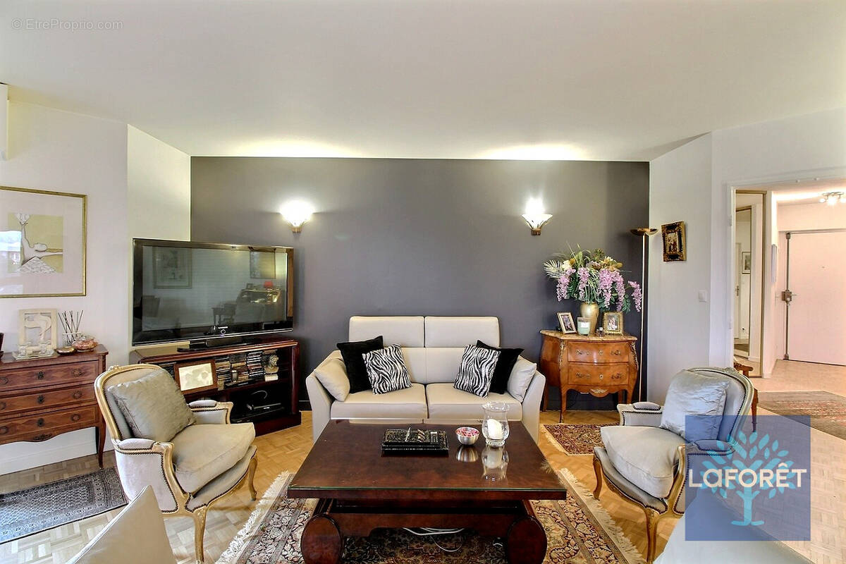 Appartement à PUTEAUX