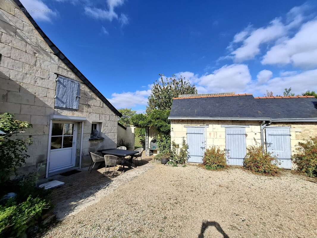 Maison à LONGUE-JUMELLES