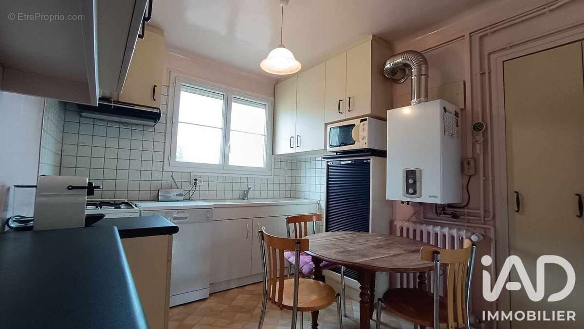Appartement 80 m² à Auxerre  - photo 3