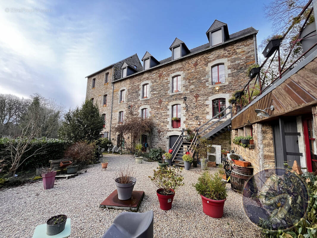 Maison à MALESTROIT