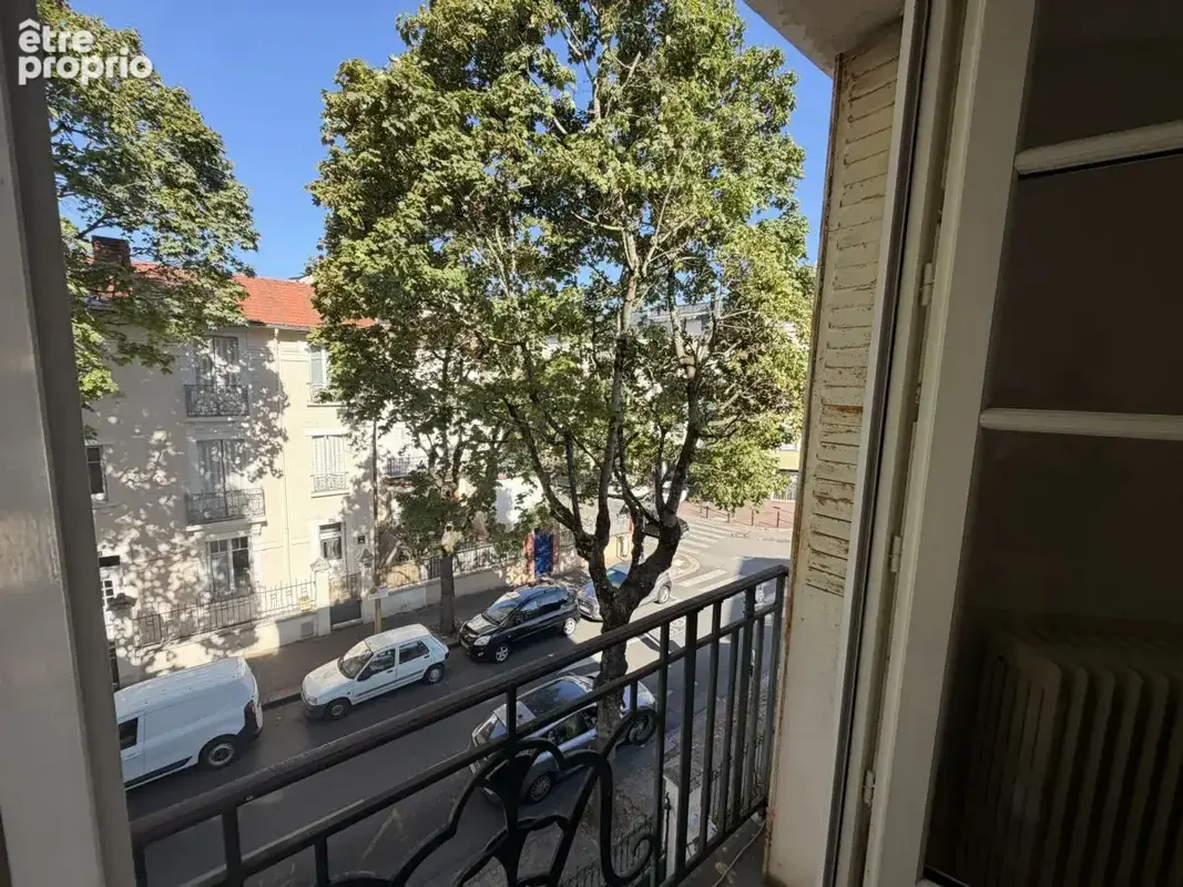Vichy   appartement t3 de charme à deux pas des parcs et des thermes - photo 3