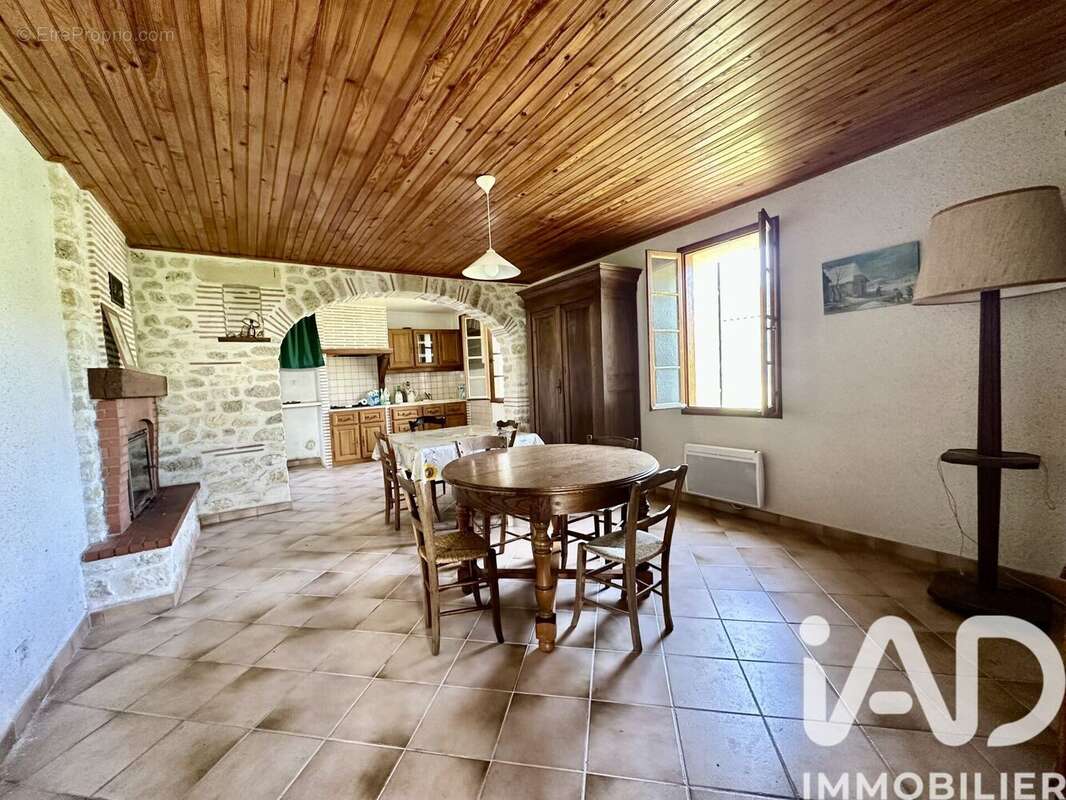 Photo 4 - Maison à COCUMONT