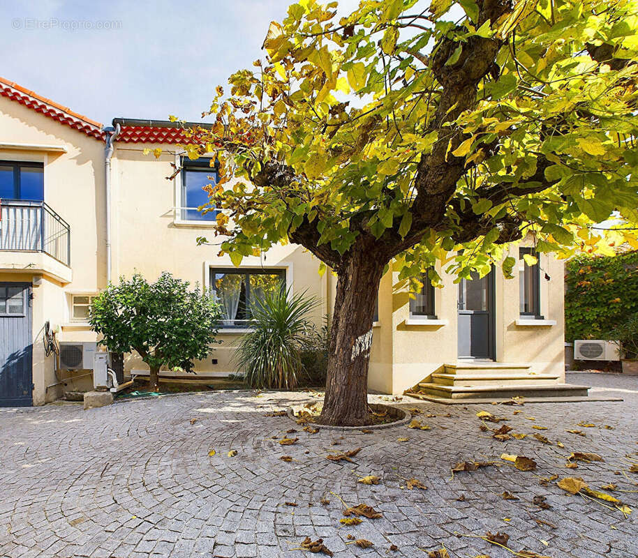 Maison à BEAUMONT-LES-VALENCE
