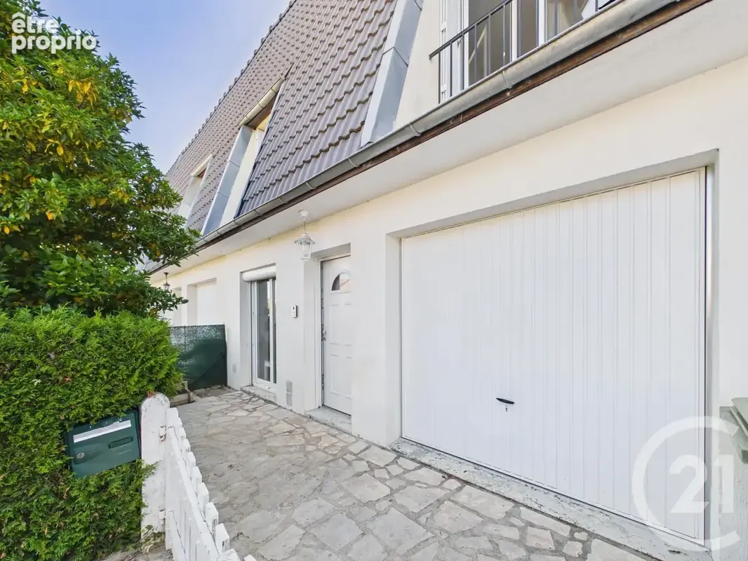 Maison 6 pièces 142 m² à vendre à Rambouillet (78120) - photo 2